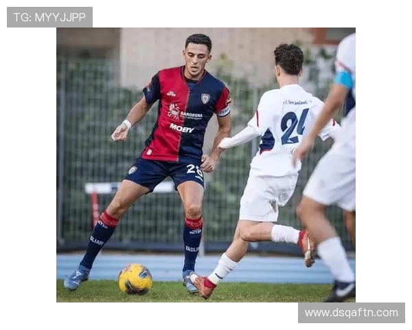 卡利亚里球员表现